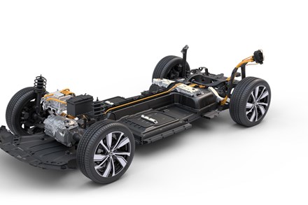 Volvo Cars amplia la gamma della sua XC40 Recharge completamente elettrica