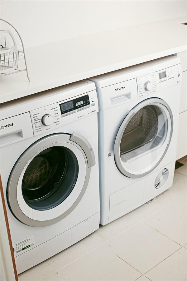 White goods from Siemens – One Tonne Life