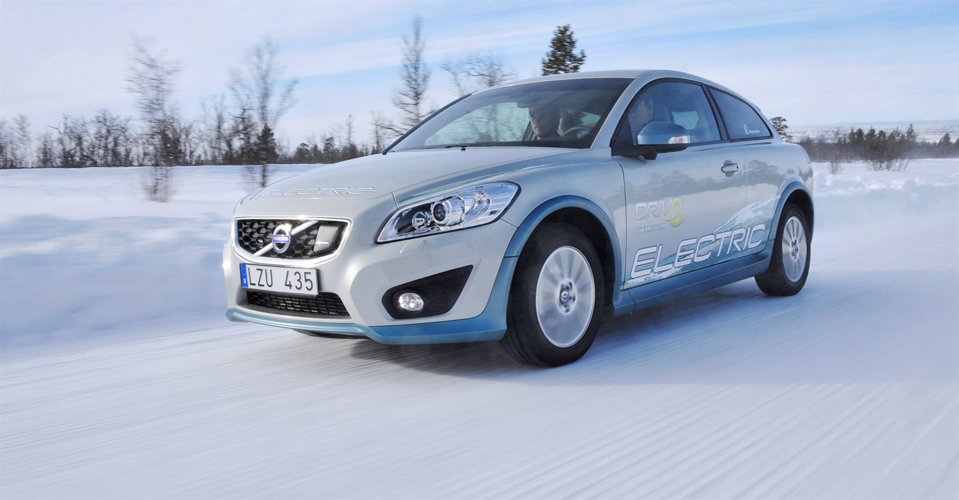 C30 Electric is being tested in winter climate