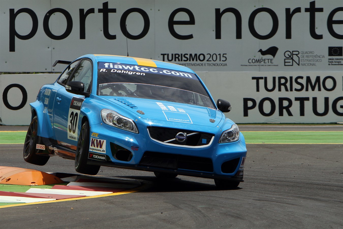High speed incidents in STCC and WTCC put Volvo Polestar to the test
