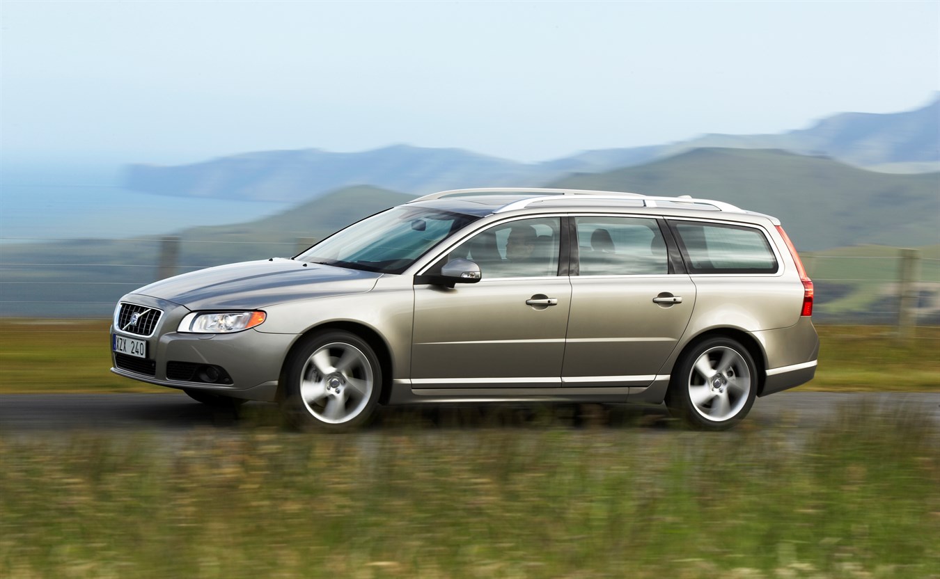 The all-new V70 - more luxurious, sportier and versatile - Volvo Cars  Global Media Newsroom