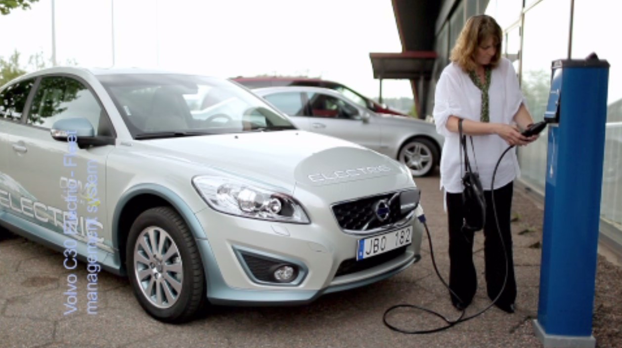 Volvo C30 Electric - Fleet Management System - Video Still