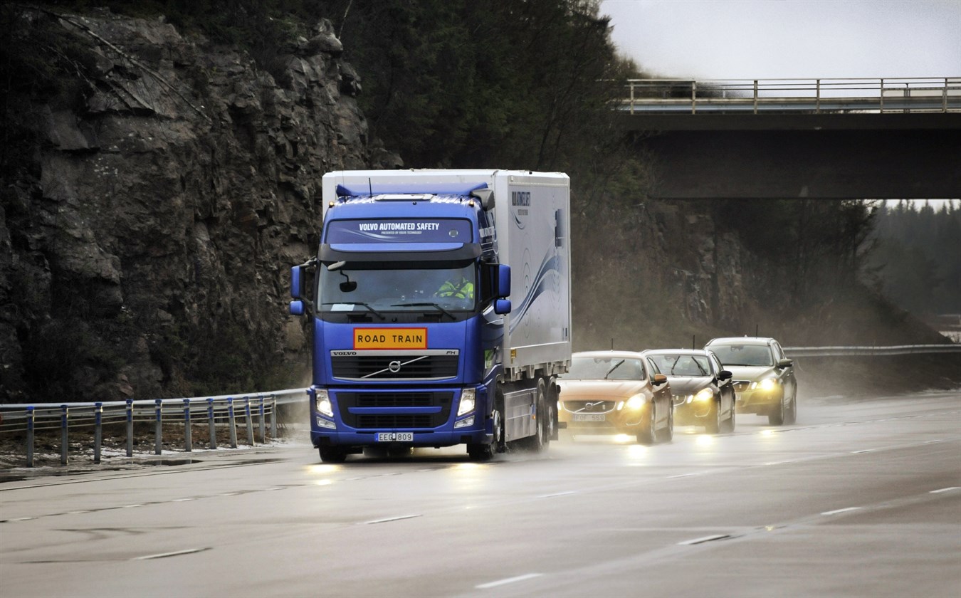 SARTRE (Safe Road Trains for the Environment) road train is project being tested at Hällered proving ground in Sweden. 3 vehicles are following a lead truck in 90 km/h. The distance between the vehicles is about 6 meters.