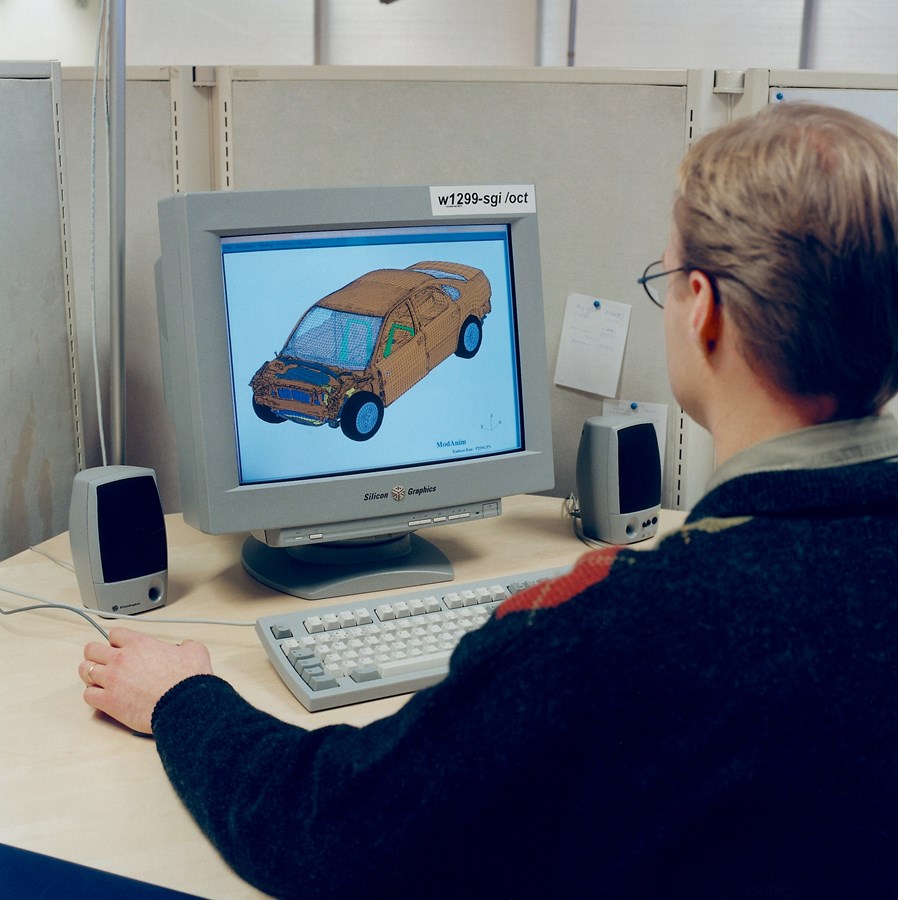 Volvo Cars Safety Centre, Computer simulation