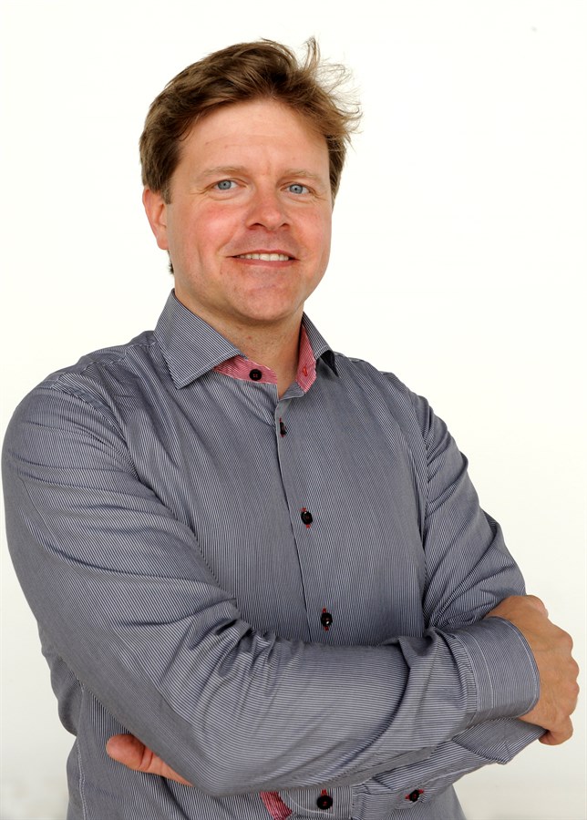 Erik Israelsson, head of Car-2-Car communication at Volvo Car Corporation