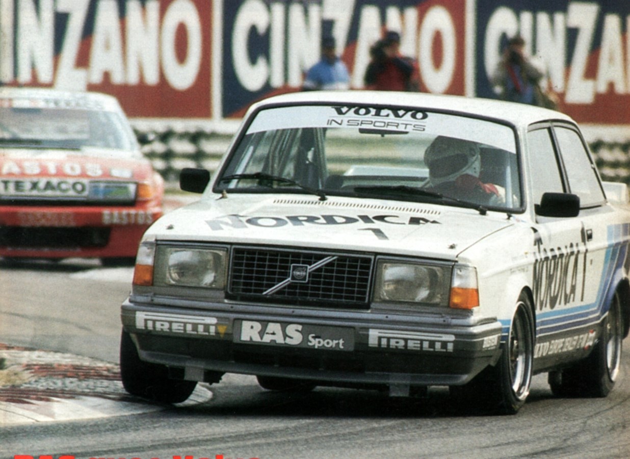 Volvo 242 Group A racecar