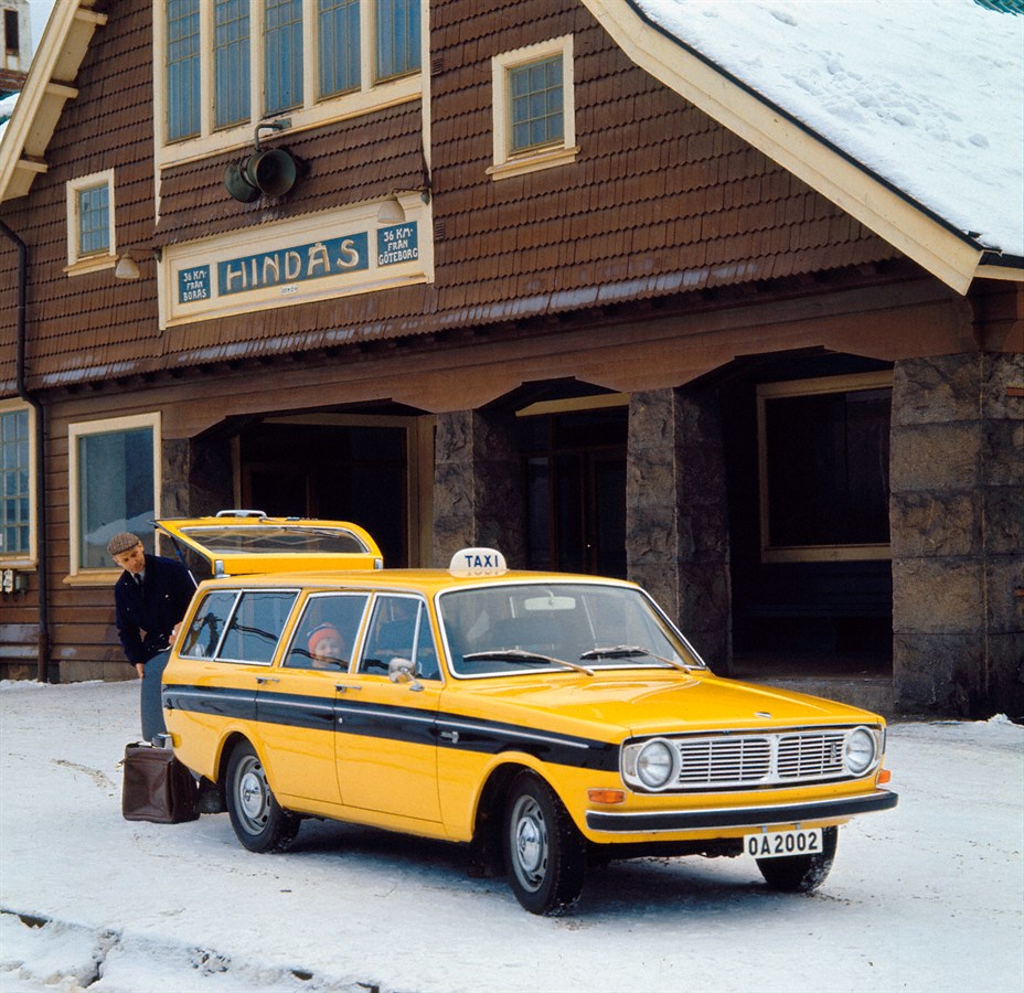 Volvo 145 Taxi
