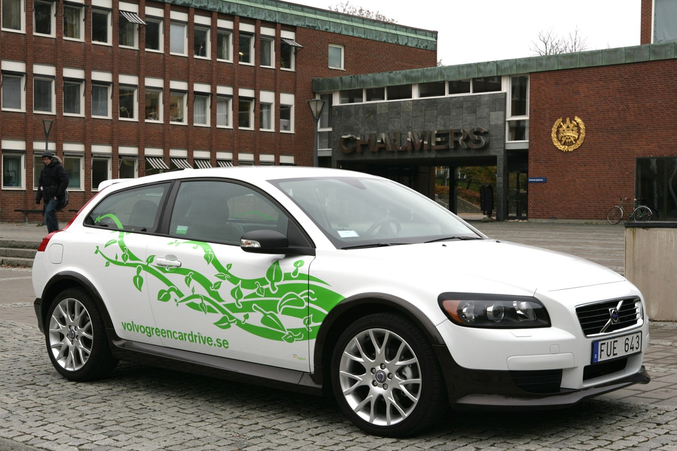 Volvo Green Car Drive