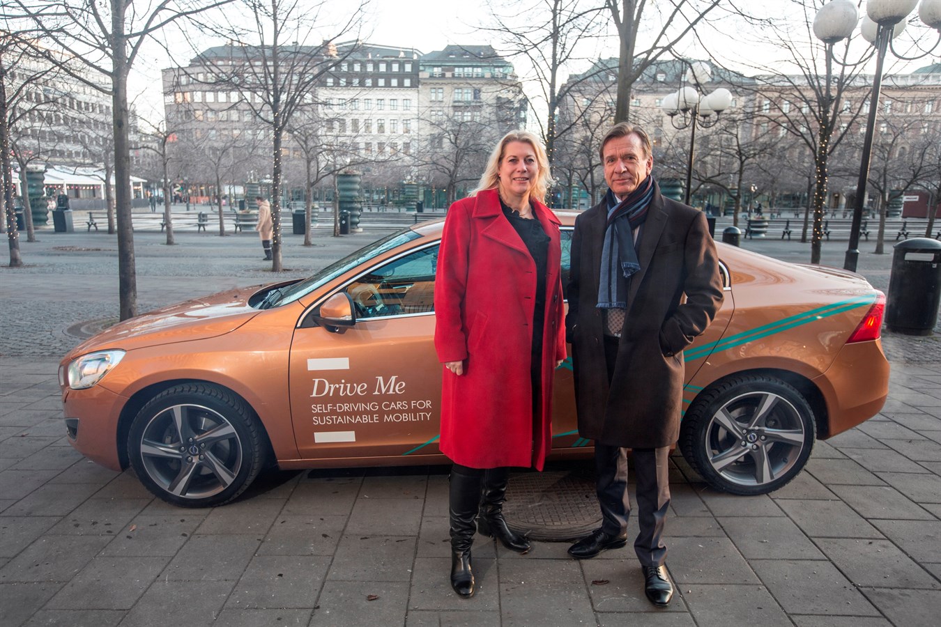 Volvo Car Group startet weltweit einzigartiges Pilotprojekt zum autonomen Fahren auf öffentlichen Straßen
