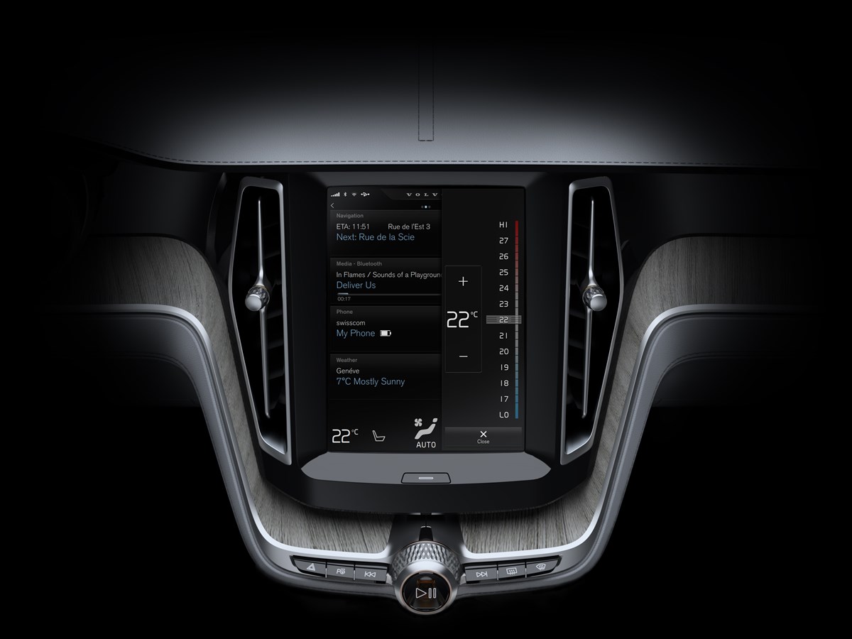 Volvo Concept Estate - in-car control system