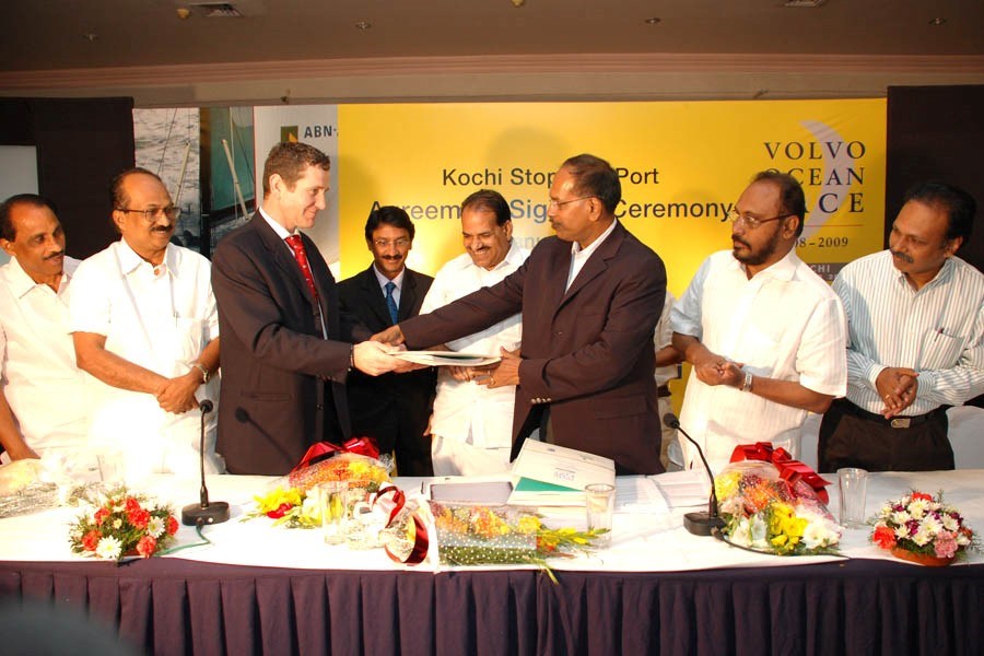 Volvo Ocean Race Agreement Signing and handing over ceremony held at Cochin on 18th January 2008. Agreement being handed over by Chairman Cochin Port Trust and Race Director, VOLVO.