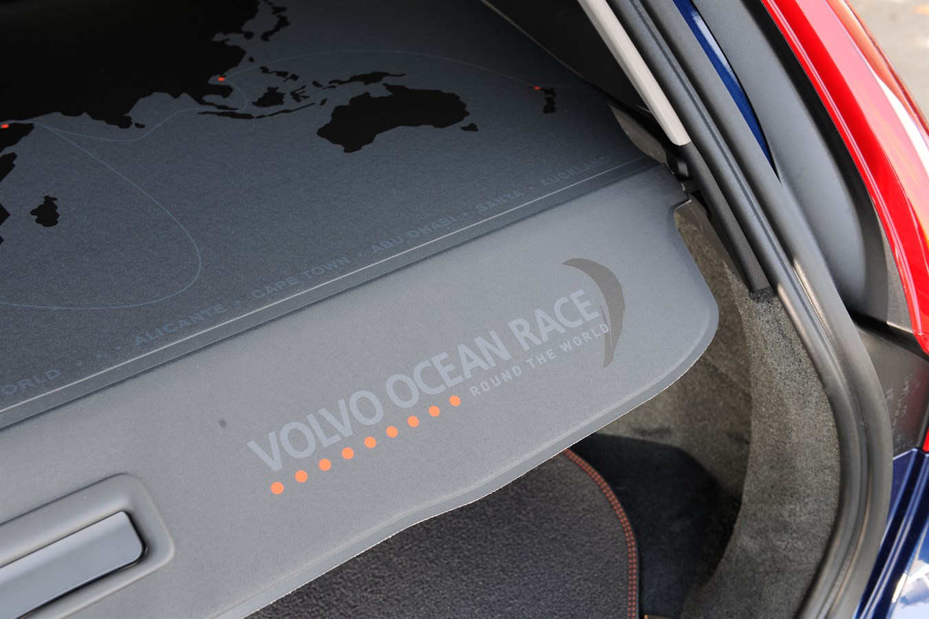 Volvo V60 Ocean Race Edition