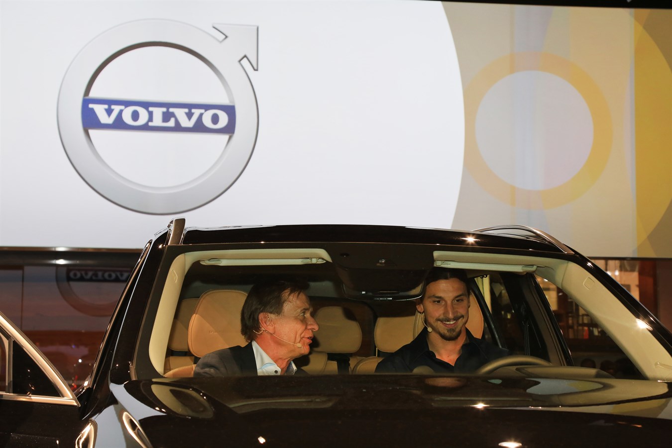 Volvo XC90 - Zlatan Ibrahimović - Mondial de l'Automobile 2014