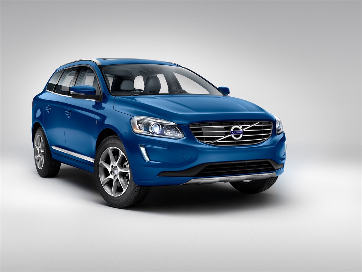 Volvo Unveils Limited Edition Volvo Ocean Race XC60 at Miami International Auto Show
