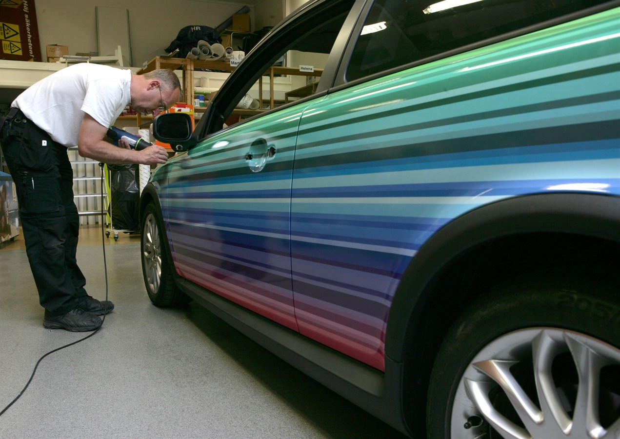 Designa din egen Volvo C30 med mönsterfilm