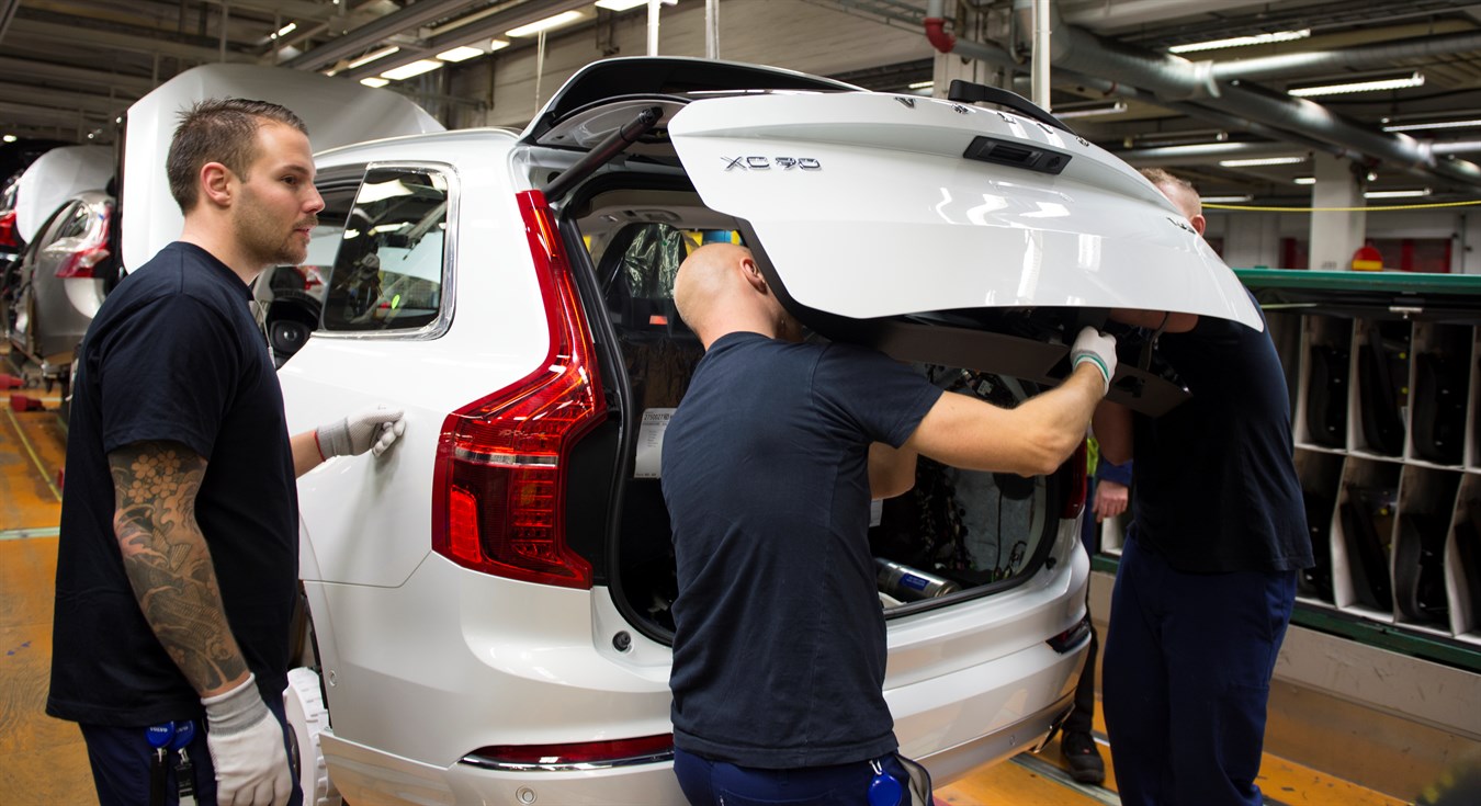 Pre-production of the all-new Volvo XC90 in Torslanda