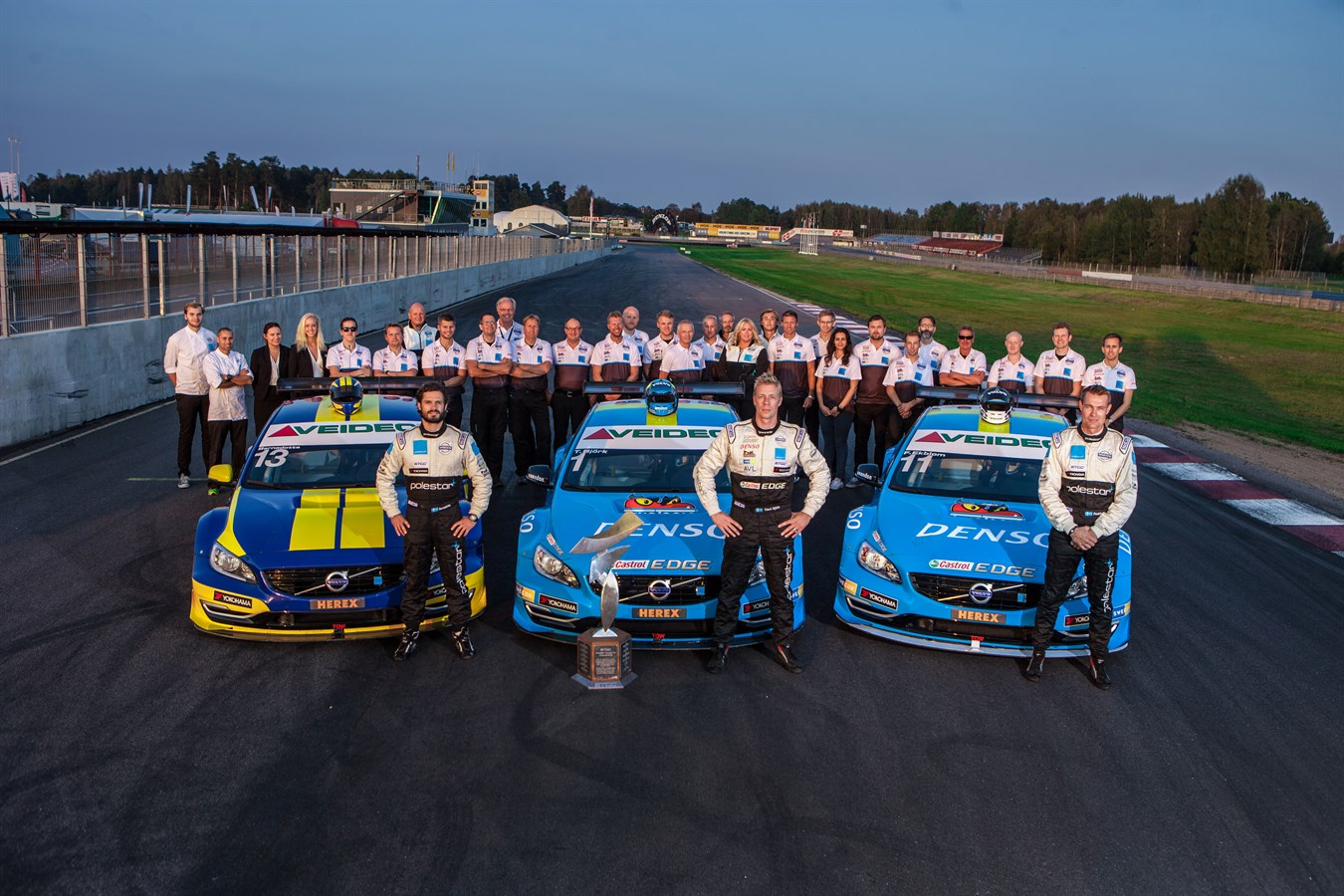 Volvo Polestar Racing till STCC 2015 med starkaste teamet någonsin