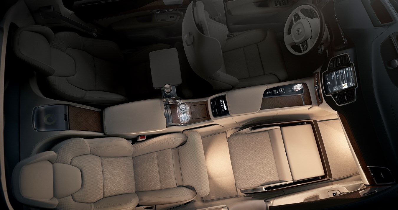 Volvo XC90 Excellence Lounge Console