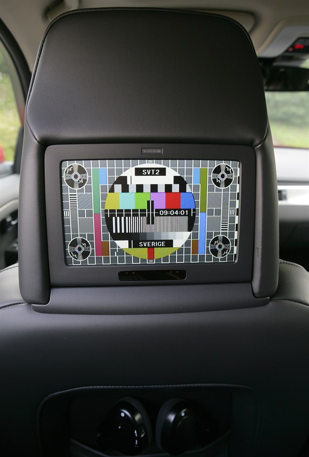 Digital-TV i baksätet på Volvobilar