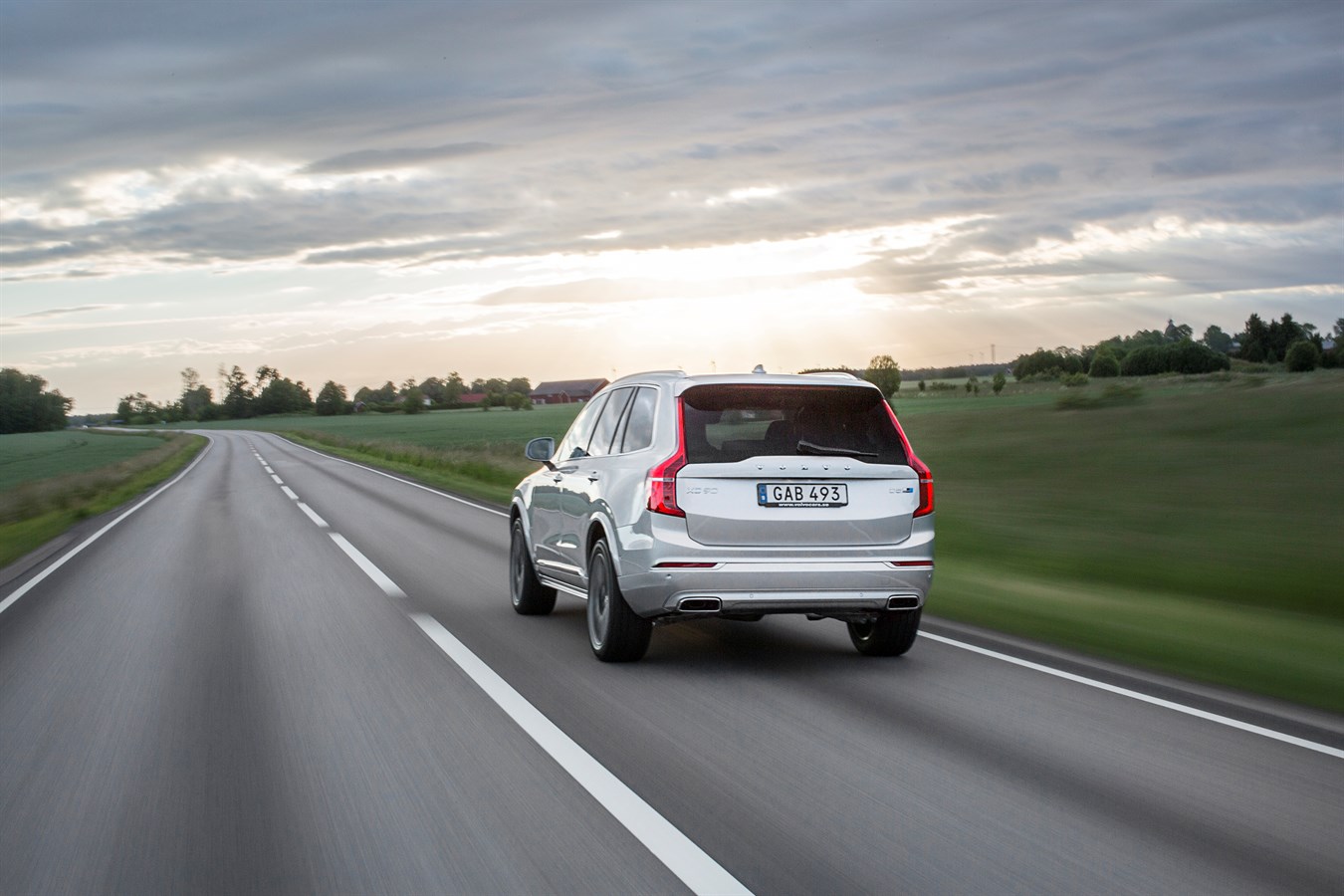 VOLVO BOOSTS PERFORMANCE OF ITS XC90 WITH RANGE OF POLESTAR UPGRADES