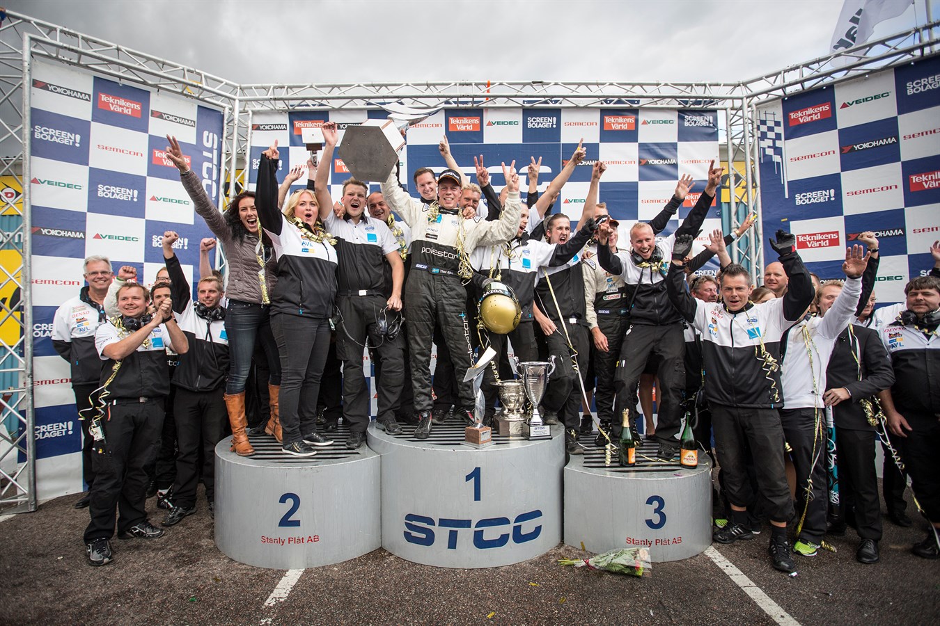 Double victory for Volvo Polestar Racing in the 2013 STCC finale