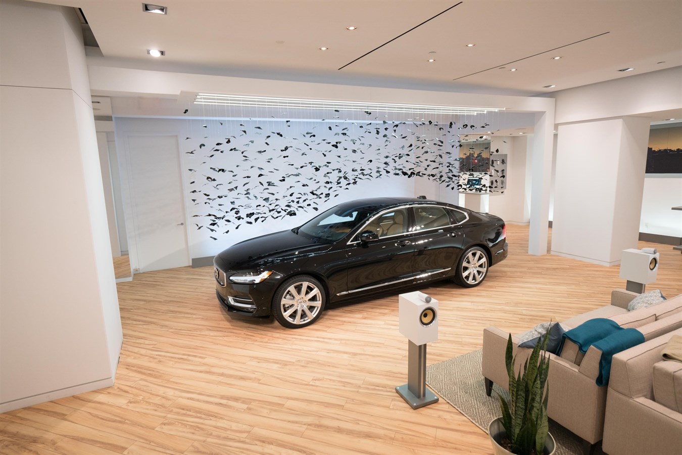 Volvo Opens New York City Pop Up Store