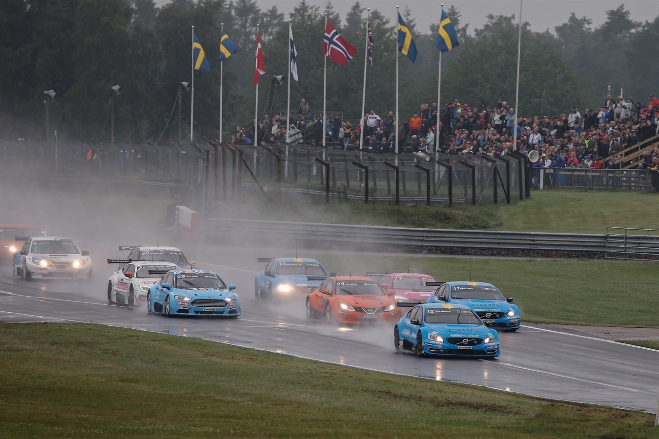 Richard Göransson secure perfect STCC weekend to claim championship lead