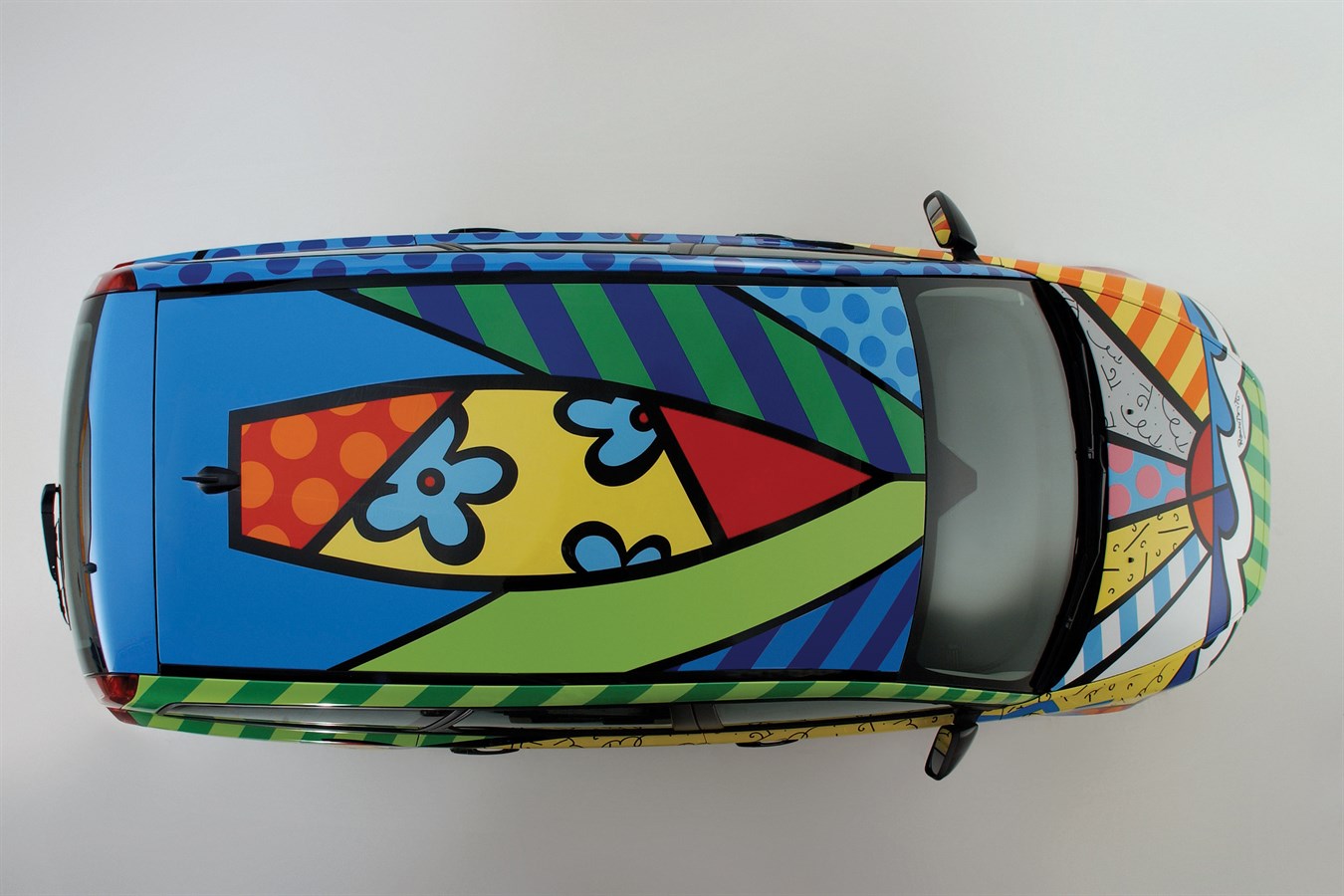 2005 Volvo V50 - Painted by Romero Britto