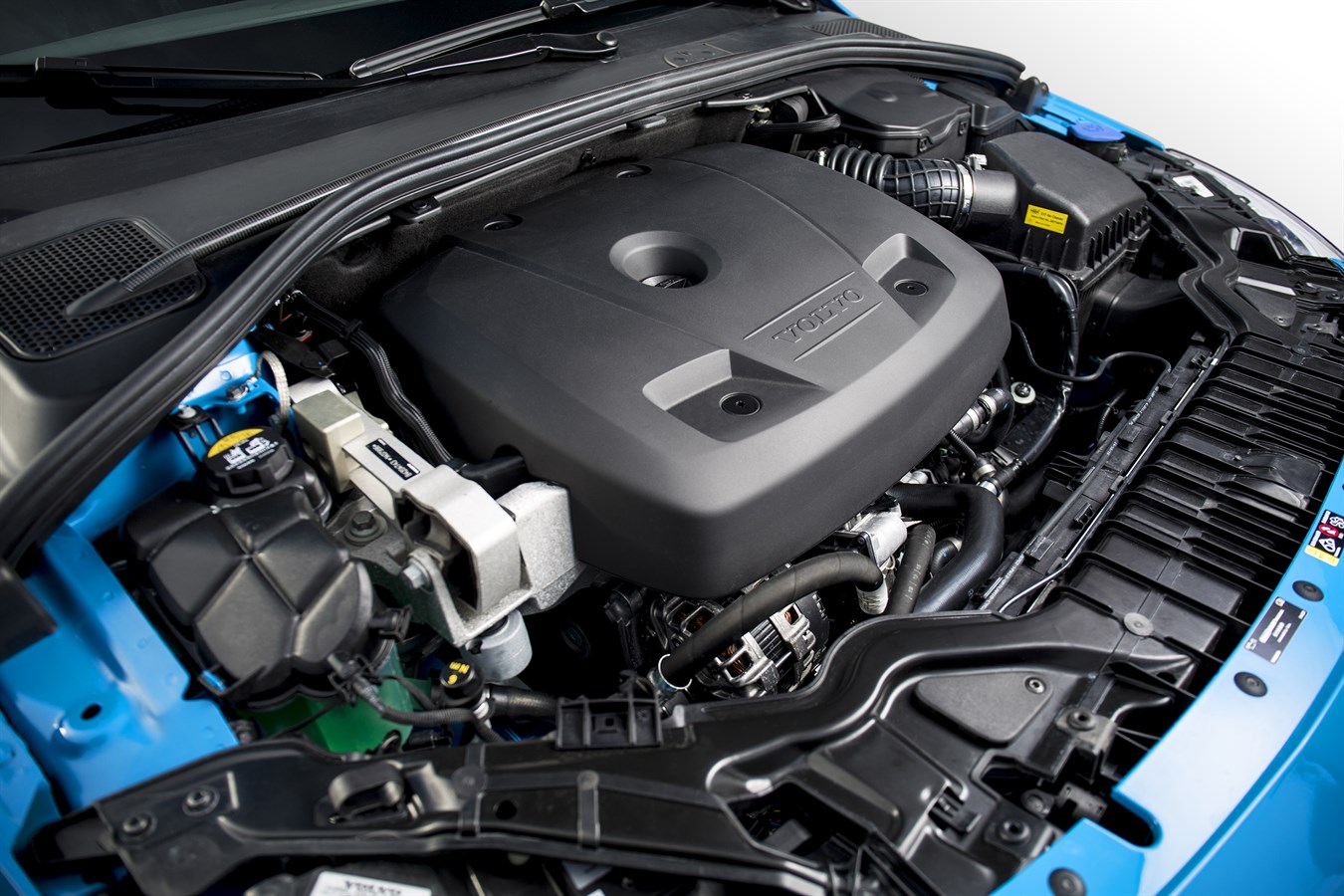 V60 Polestar's engine wins Wards 10 Best Engines award Volvo Car UK