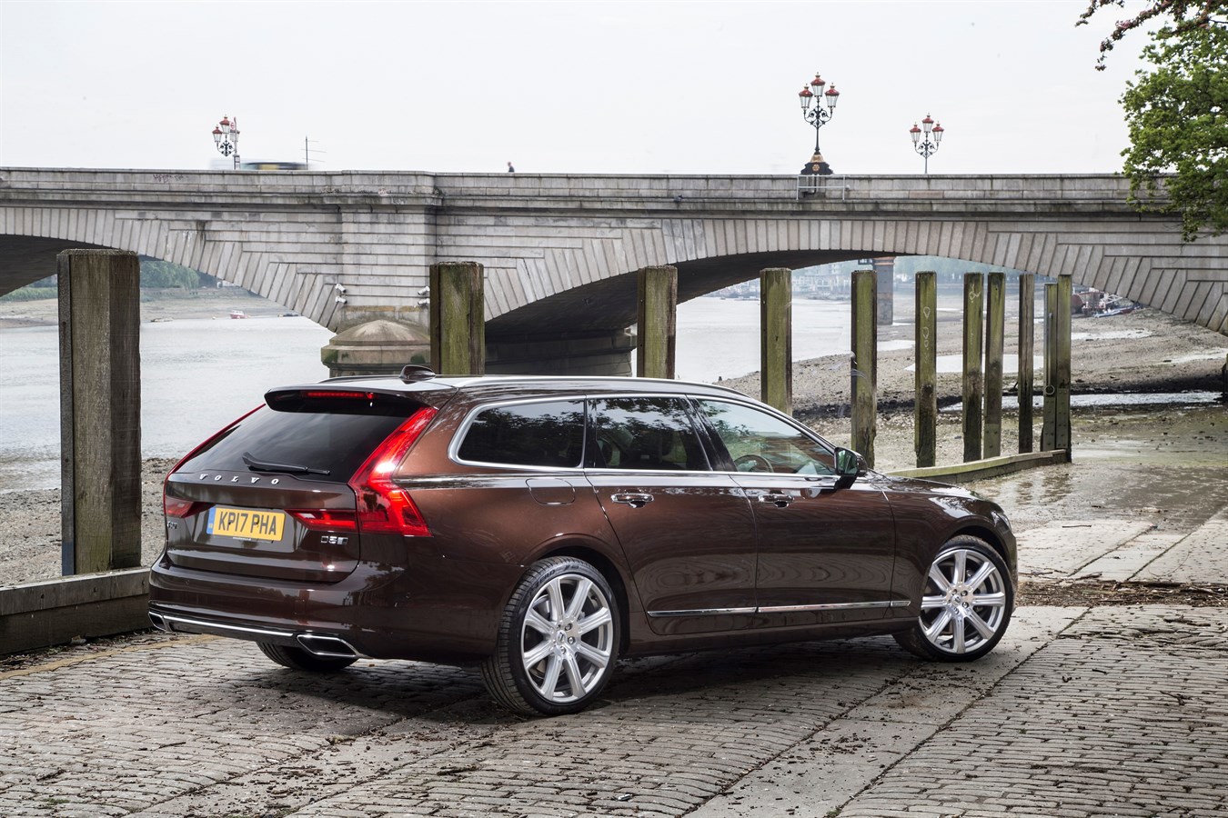 Volvo V90 designed by Thomas Ingenlath, who was voted 'Design Hero' at Autocar Awards 2017