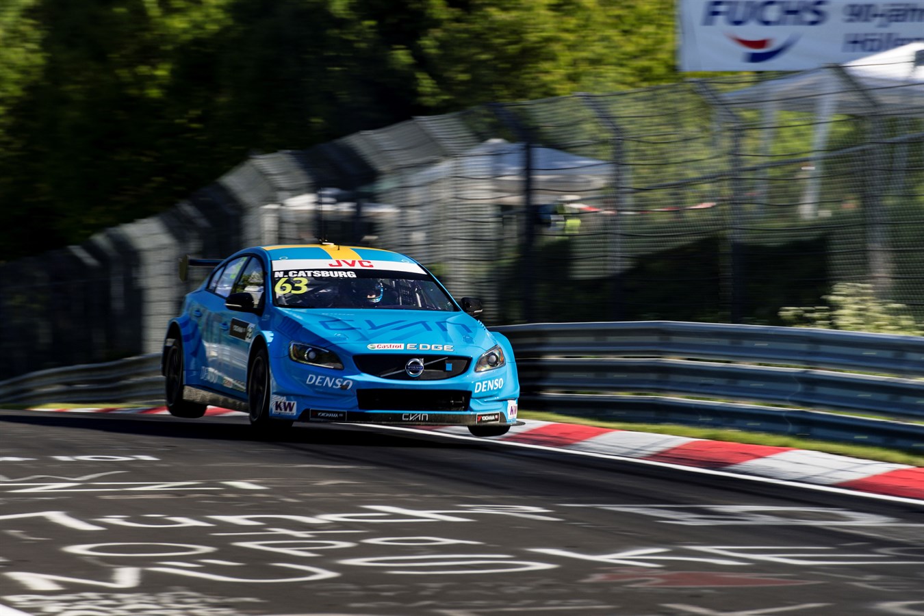 Extended WTCC points lead and lap record from Nürburgring qualifying