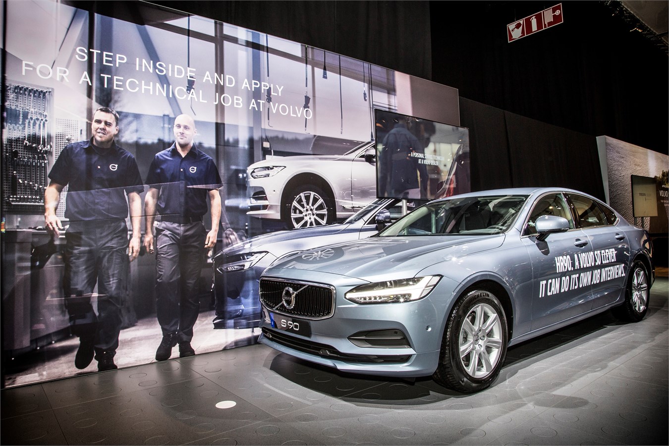 VOLVOCAR Brussels Motor Show 2018 :recruitment with a car (artificial intelligence)