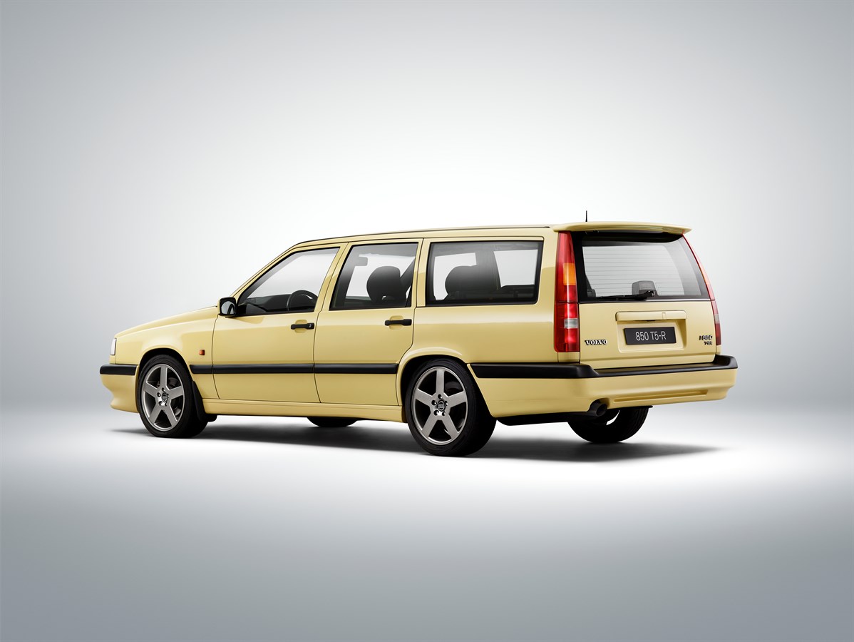 The model that aimed for the stars: the Volvo 850 celebrates its 25th  birthday - Volvo Voitures de Canada Galérie de presse