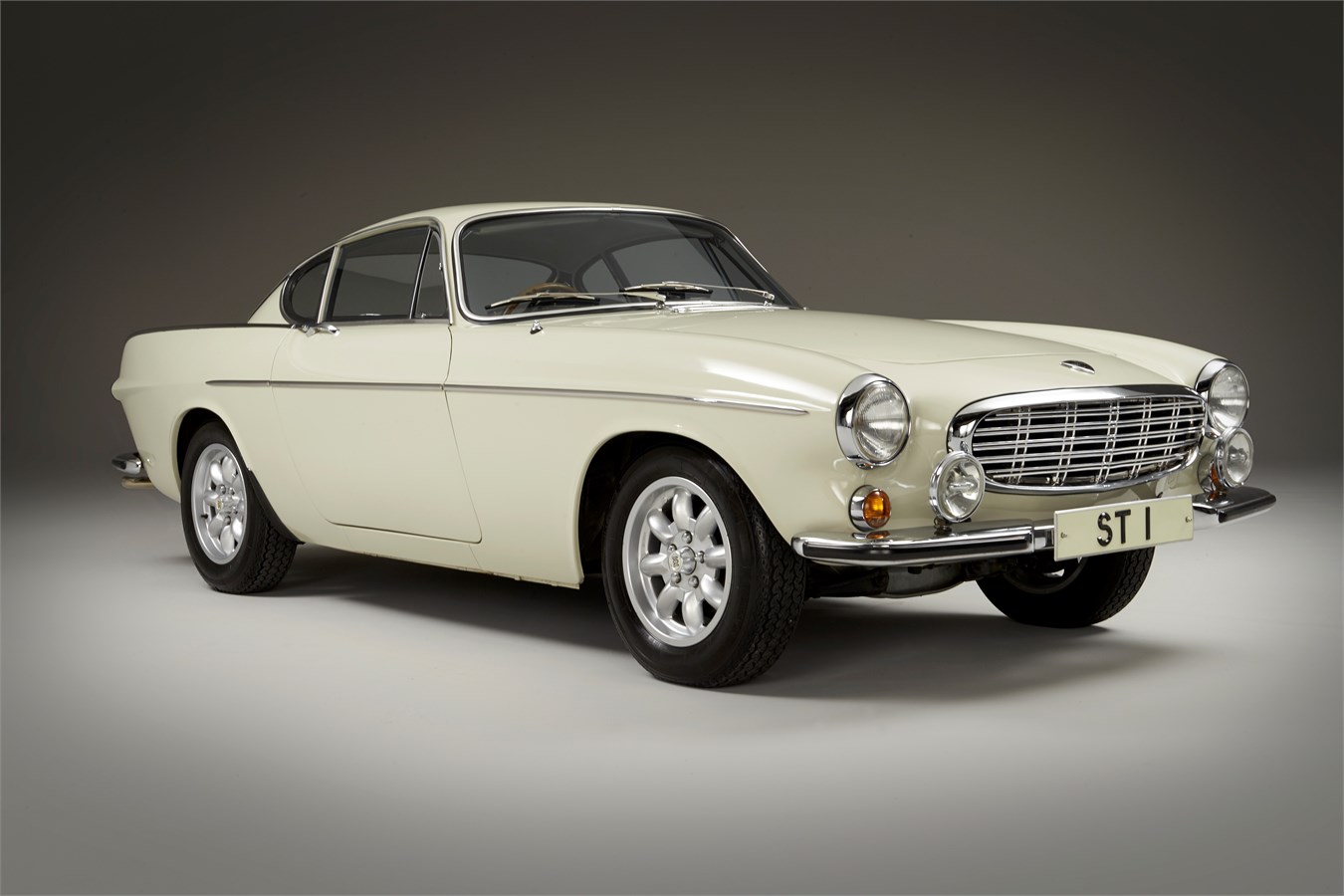 1967 Volvo 1800 S "ST1" from "The Saint" (TV Series)