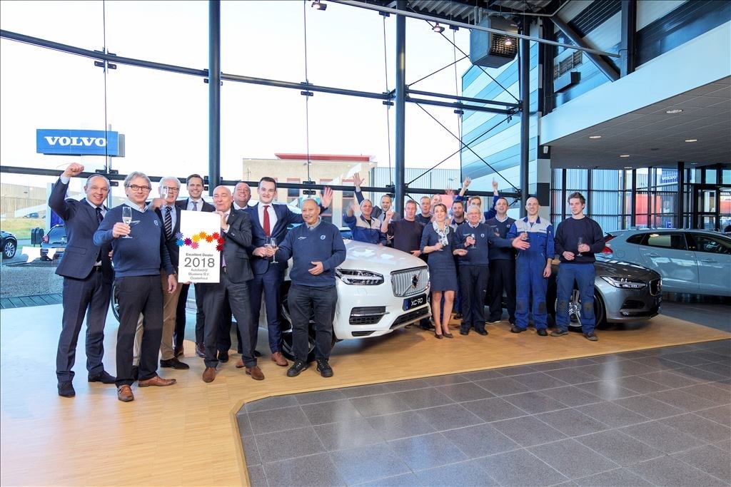 Volvo-dealers nemen Excellent Dealer Award in ontvangst