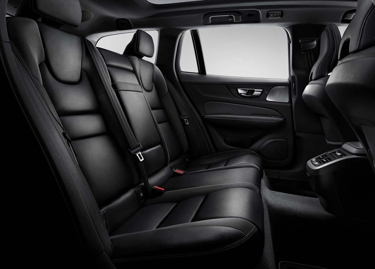 New Volvo V60 R-design interior