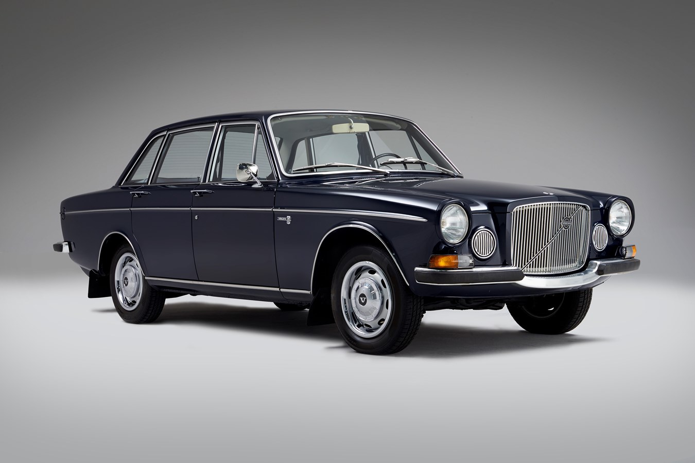 Роскошный автомобиль 60-х годов Volvo 164 отмечает 50-летний юбилей