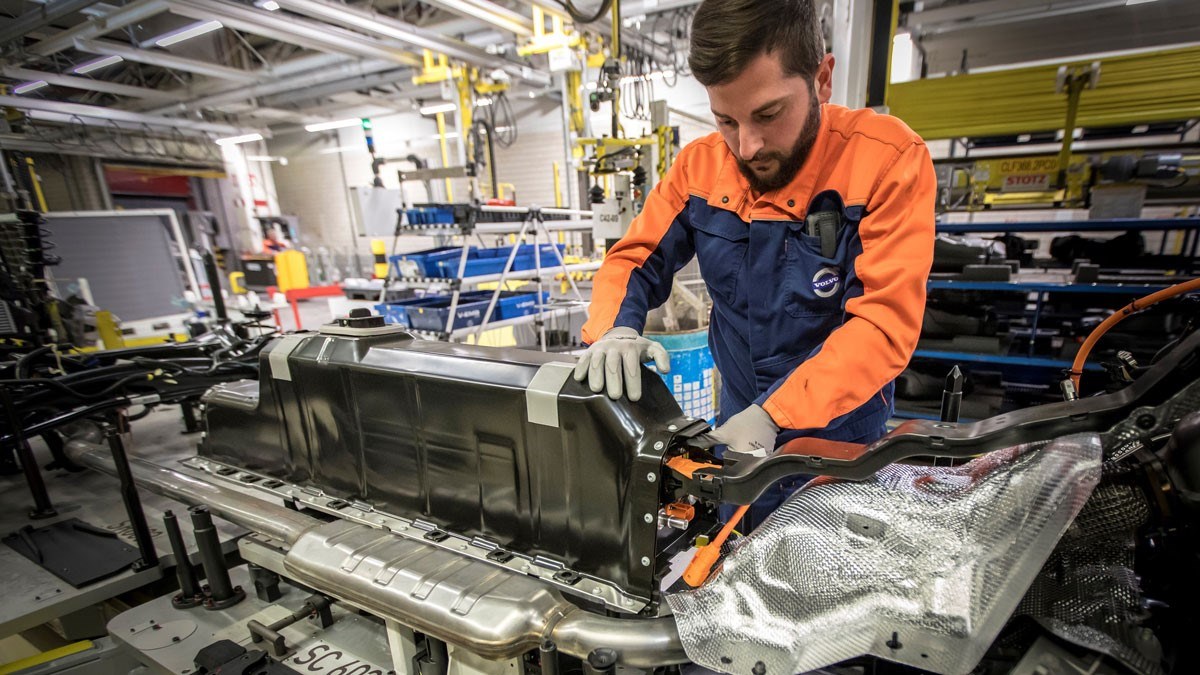 XC40插电式混合动力车型目前已经在根特工厂投产