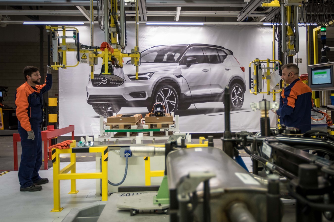 Volvo Car Gent assembleert als eerste batterijpacks voor elektrische Volvo wagens 