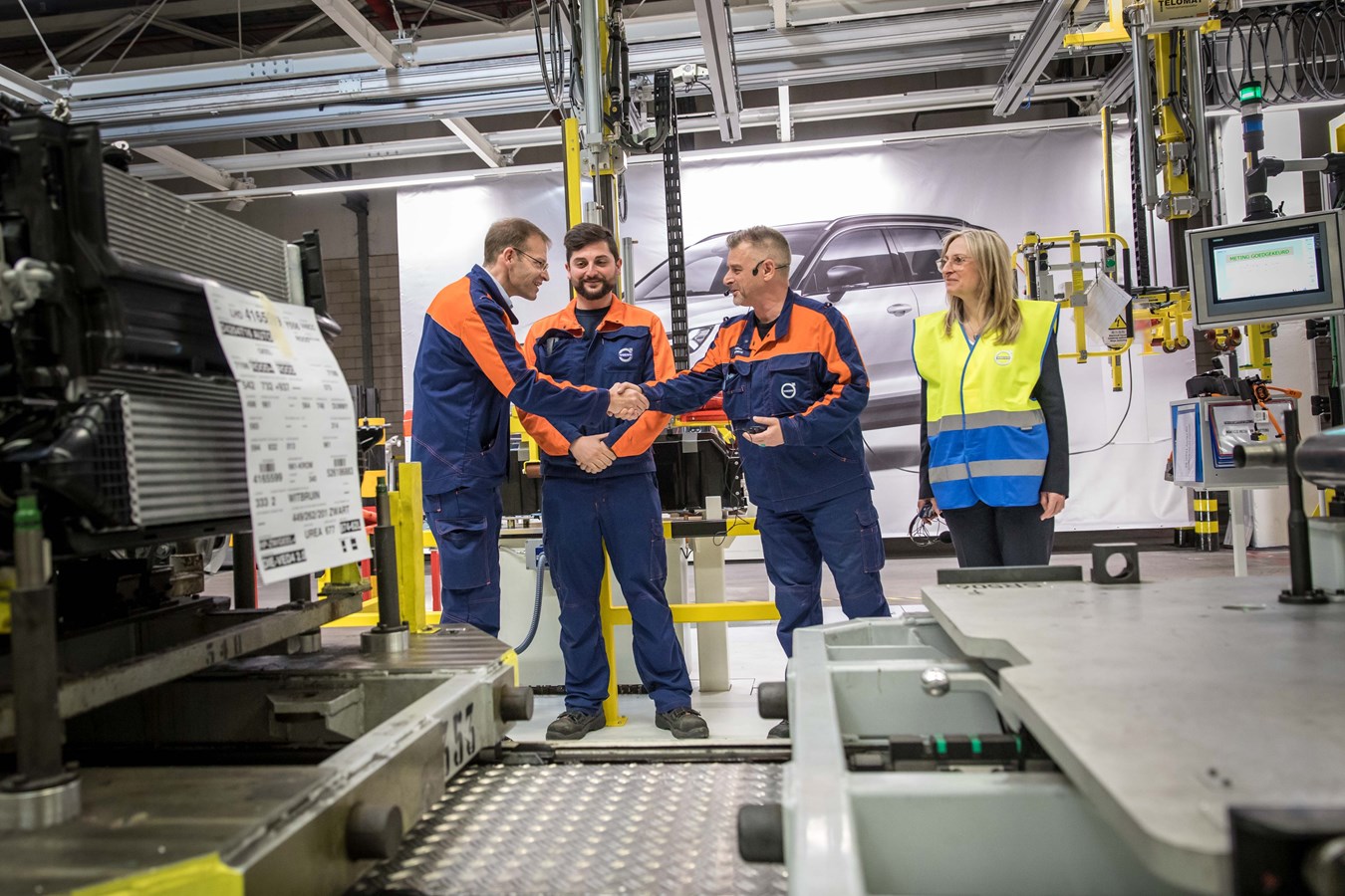 Volvo Car Gent assembleert als eerste batterijpacks voor elektrische Volvo wagens 