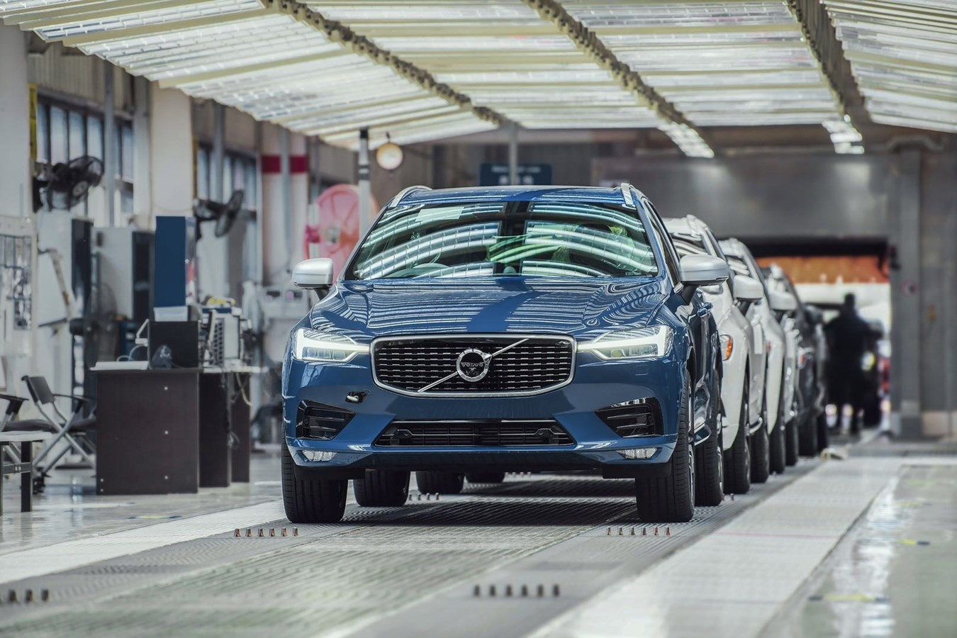 Le prime Volvo XC60 arrivano in Europa attraverso la nuova via della seta