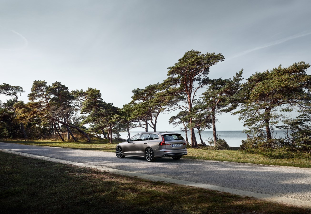 Volvo V60, dé estate, nog aantrekkelijker en completer dan ooit