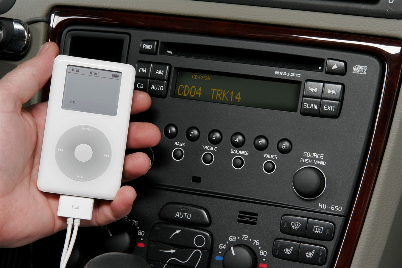 Volvo Audio / iPod compatable.