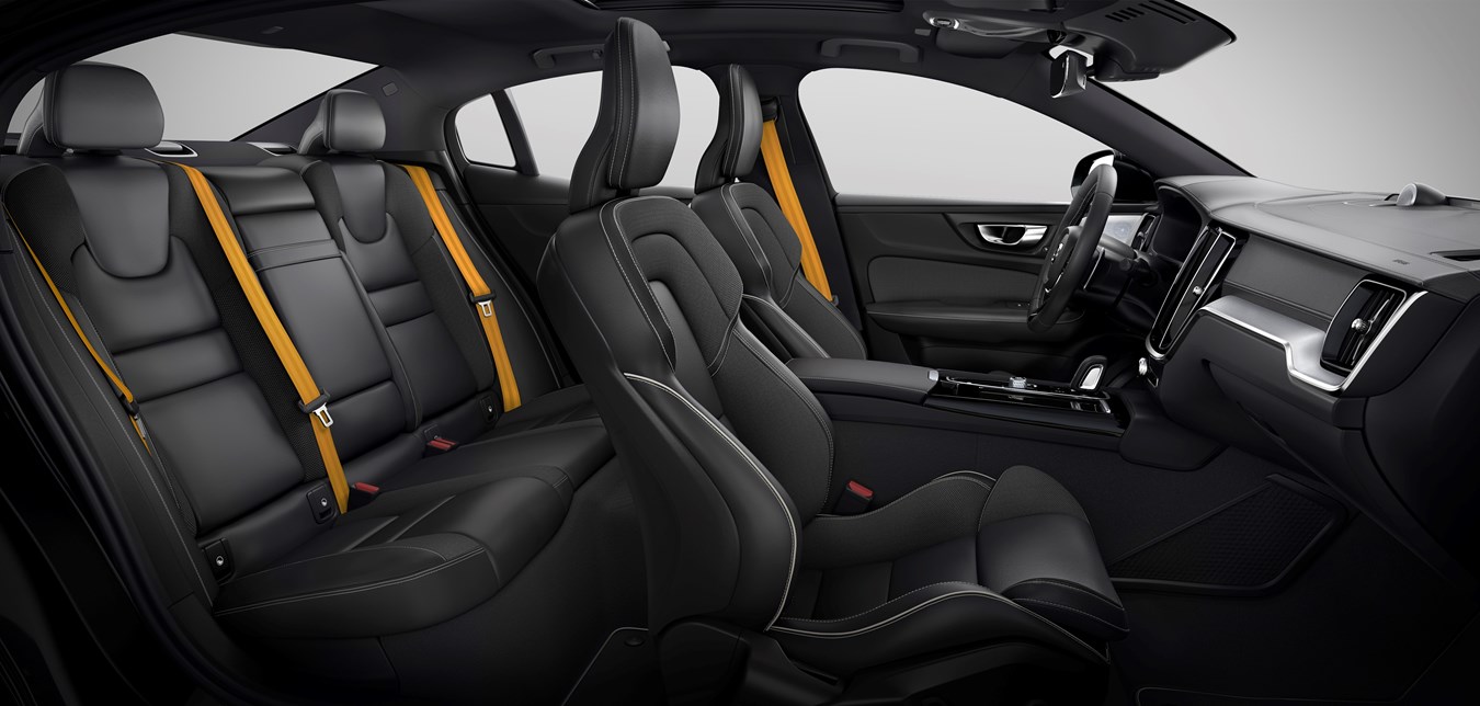 S60 Polestar Engineered, Fine Nappa Leather/Graphite Open Grid Textile Charcoal in Charcoal interior
