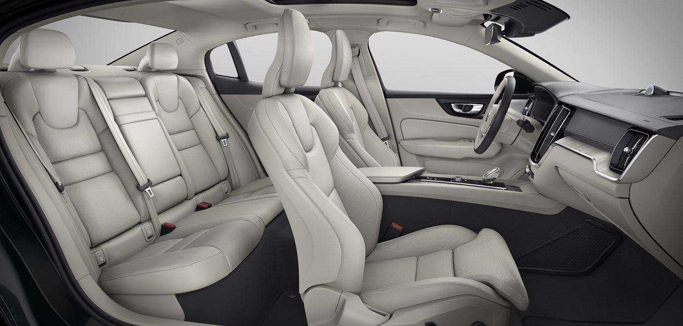 S60, Inscription expression, Perforated Nappa Leather Blond in Blond/Charcoal interior 