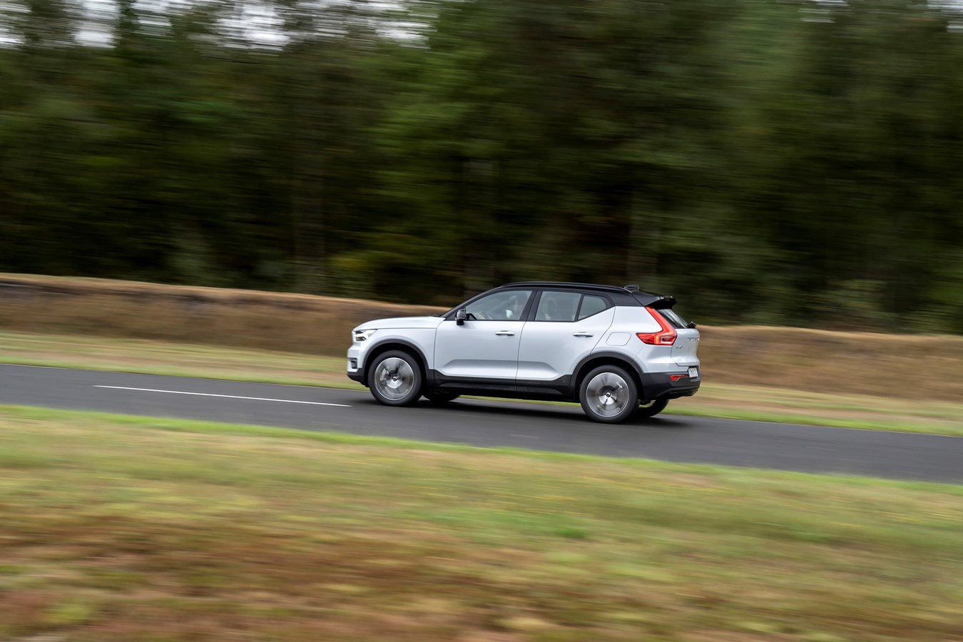 XC40 Recharge P8 AWD - Mortefontaine - septembre 2020