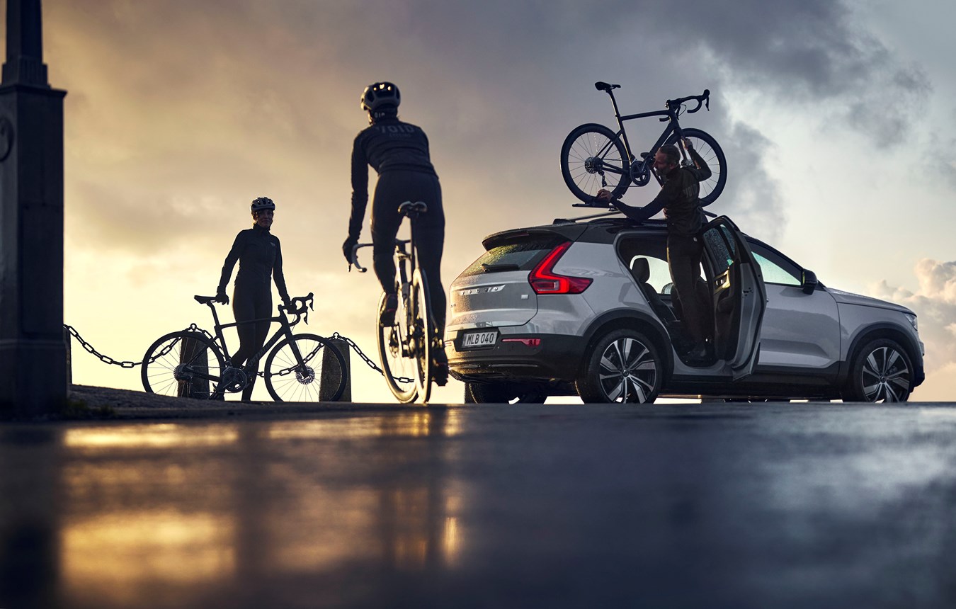 Volvo cars and bicyclists 