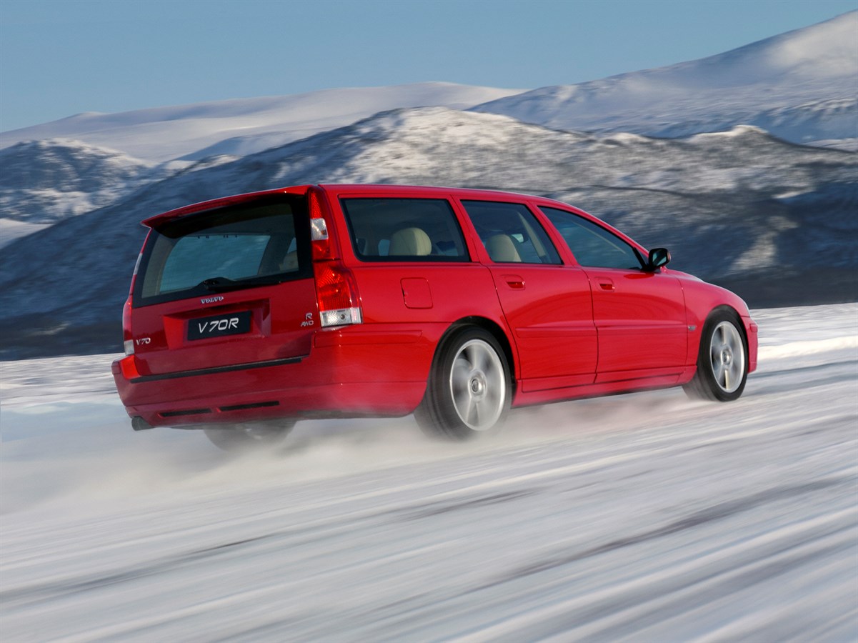 Volvo V70 R – Winter Driving