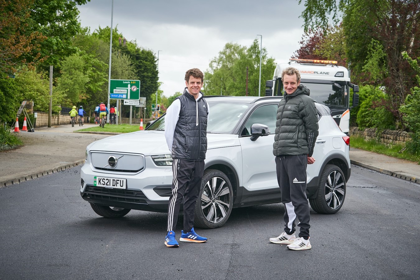Volvo Car UK and the Brownlee brothers unveil the ‘Recycled Road’