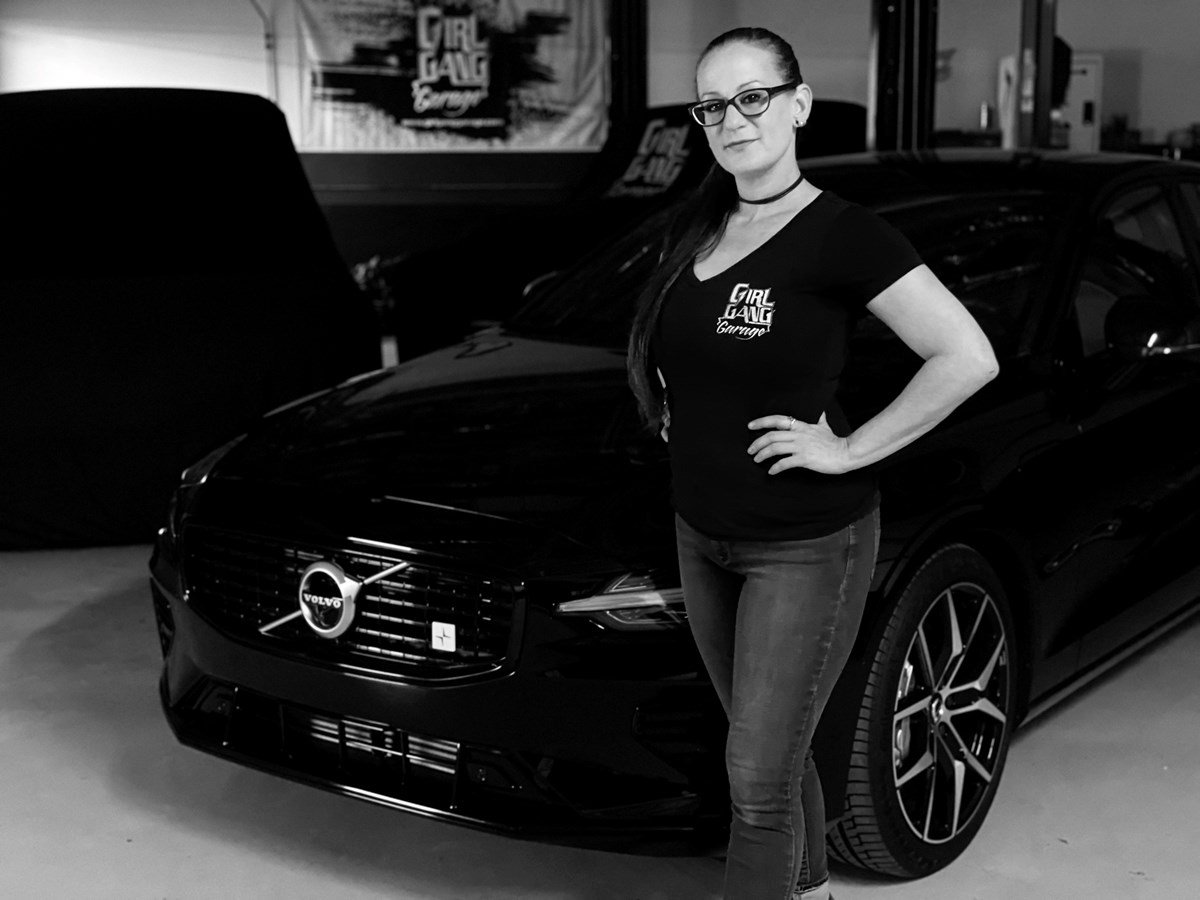 Volvo Cars and Bogi Lateiner partner to encourage more women to join the auto industry with a custom-built, 415hp plug-in hybrid Volvo PV544